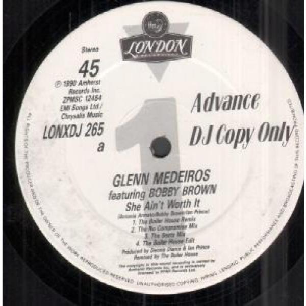 Glenn Medeiros, Bobby Brown - She Ain't Worth It