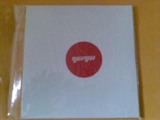 Gusgus - Attention