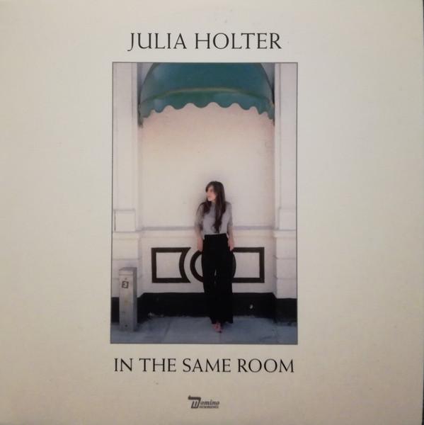 Julia Holter - In The Same Room