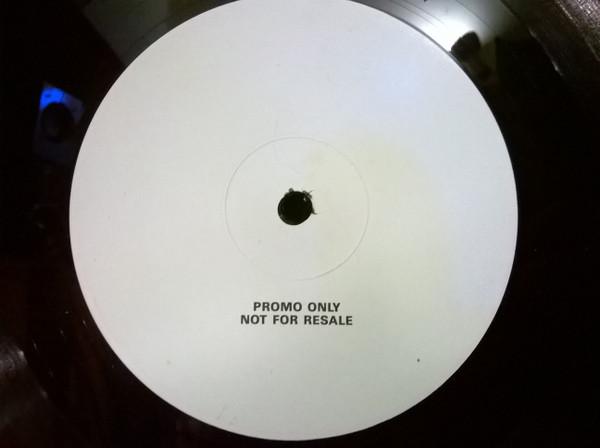 Junior Reid - Listen To The Voices