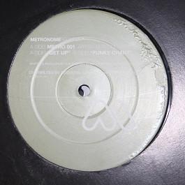 Rob Cockerton - Metro 001